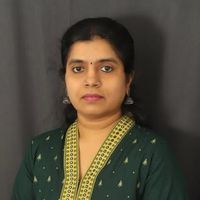 Photo of Radhika Subramanian 
