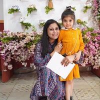 Photo of Niteesha and Ruhani 