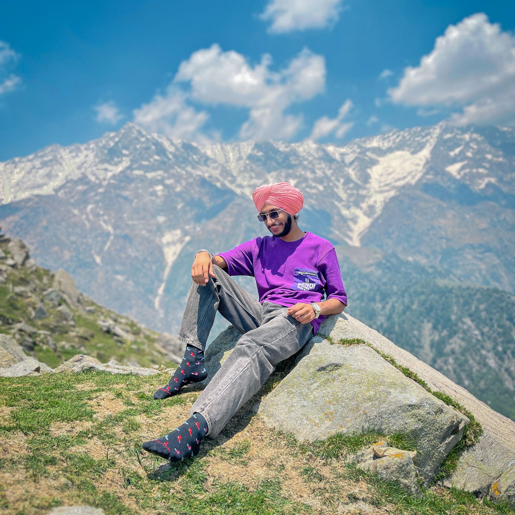 Preet Ramgarhia cover image on socialveins portfolio