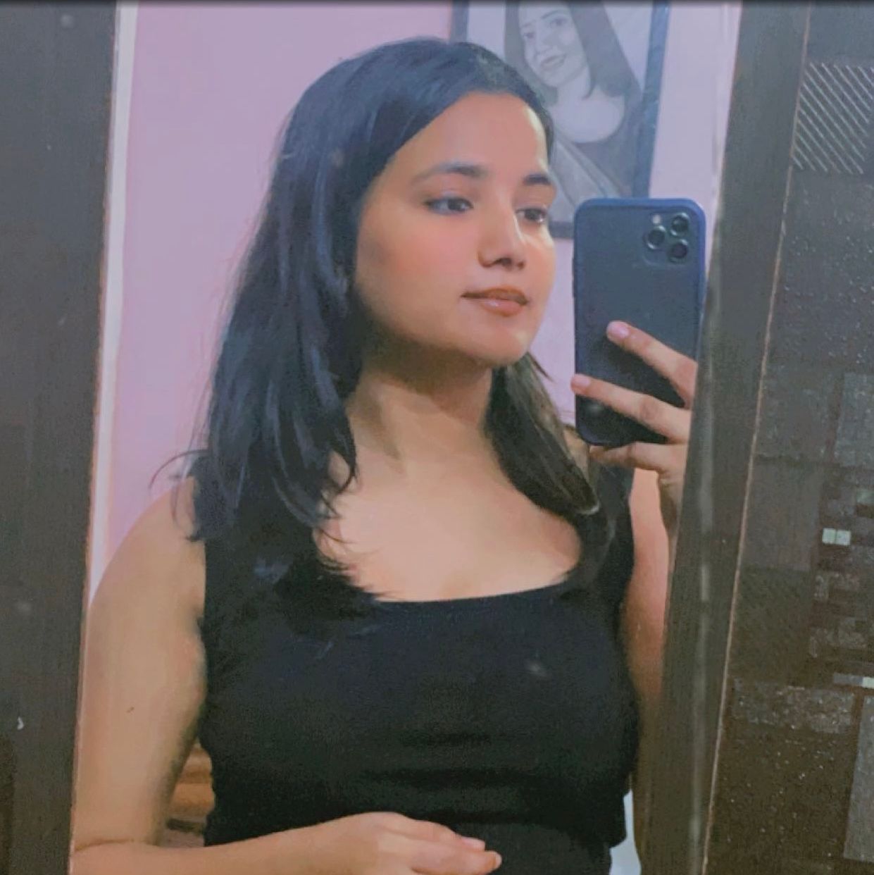 Khushi Yadav cover image on socialveins portfolio