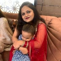 Photo of Vihaan & Mumma😍 