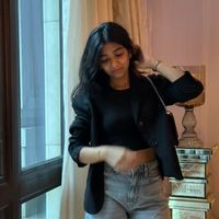 Photo of Roshini Karthikeyan 