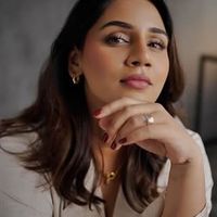 Photo of Sanjana Ganesan 