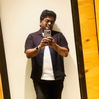 Photo of Ishaan Dev 